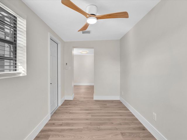 3870 SW 60th Avenue, Davie, FL 33314