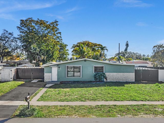 3870 SW 60th Avenue, Davie, FL 33314