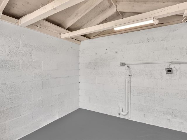 3870 SW 60th Avenue, Davie, FL 33314