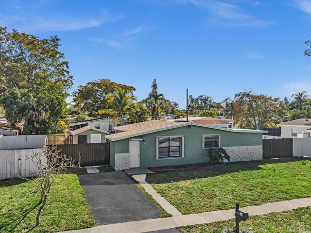 3870 SW 60th Avenue, Davie, FL 33314