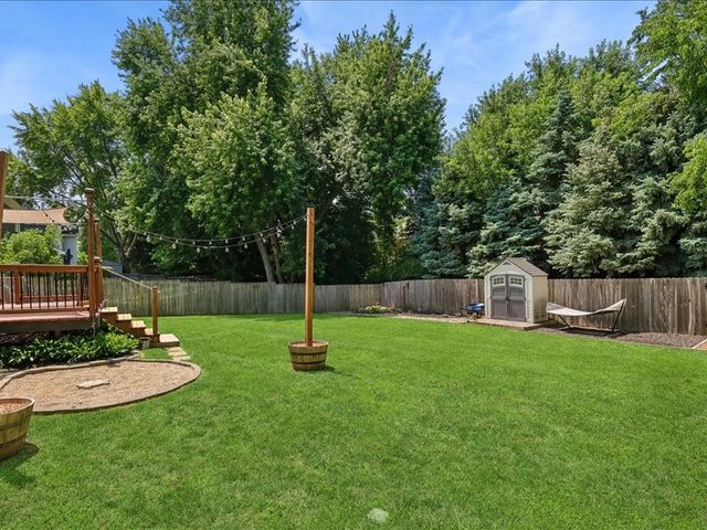 4014 98th Street, Urbandale, IA 50322