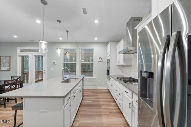 393 Badger Pass Drive, Clayton, NC 27527