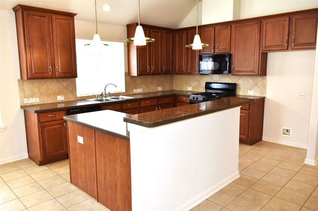 4822 Harbor Glen Lane, Houston, TX 77084