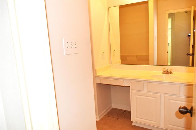 4822 Harbor Glen Lane, Houston, TX 77084