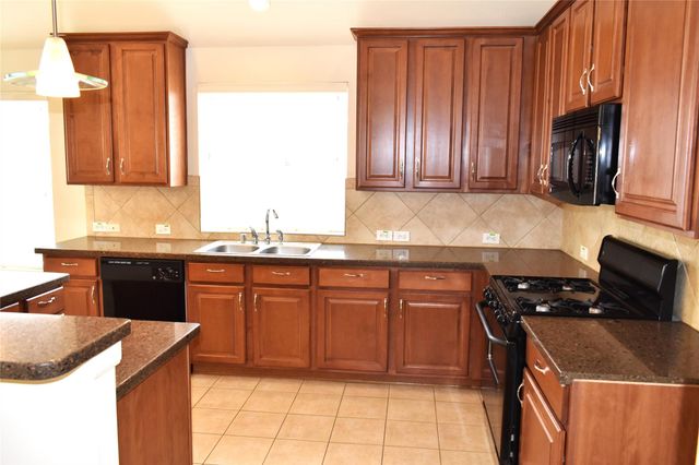 4822 Harbor Glen Lane, Houston, TX 77084