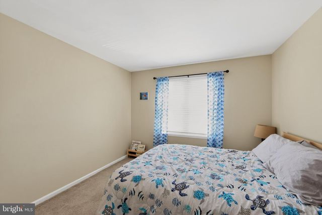 901 SAMANTHA CIR, Chester Springs, PA 19425