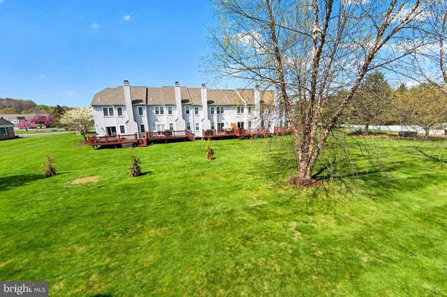 901 SAMANTHA CIR, Chester Springs, PA 19425