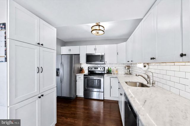 901 SAMANTHA CIR, Chester Springs, PA 19425