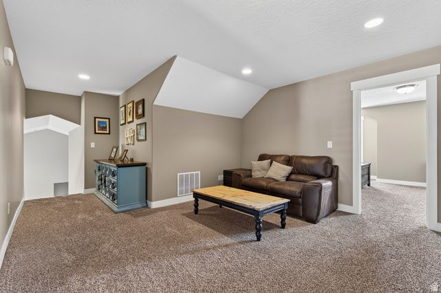 2673 S IVY CIR, Saratoga Springs, UT 84045