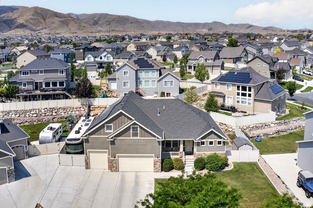 2673 S IVY CIR, Saratoga Springs, UT 84045