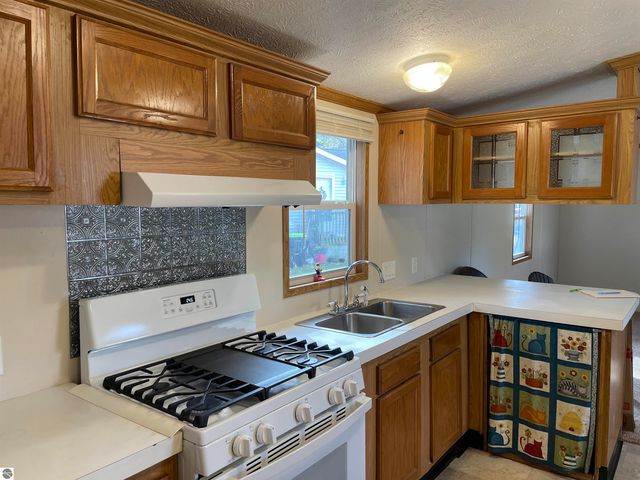 310 Kristy Jo Street, Cadillac, MI 49601