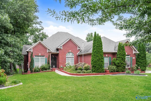 5 Bluff View Drive, Huntsville, AL 35803