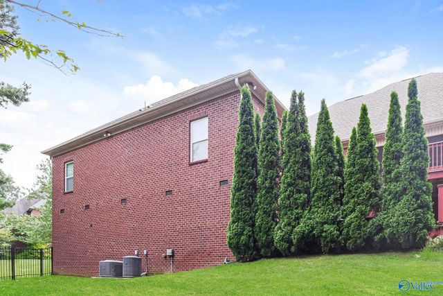 5 Bluff View Drive, Huntsville, AL 35803
