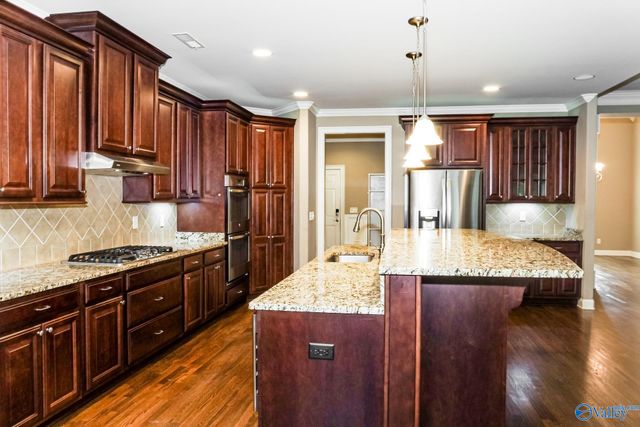 5 Bluff View Drive, Huntsville, AL 35803