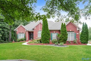 5 Bluff View Drive, Huntsville, AL 35803