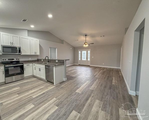 436 Hilburn Ln, Pensacola, FL 32504