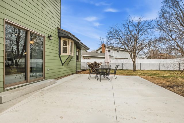 14 Pandolfo Place, Saint Cloud, MN 56303