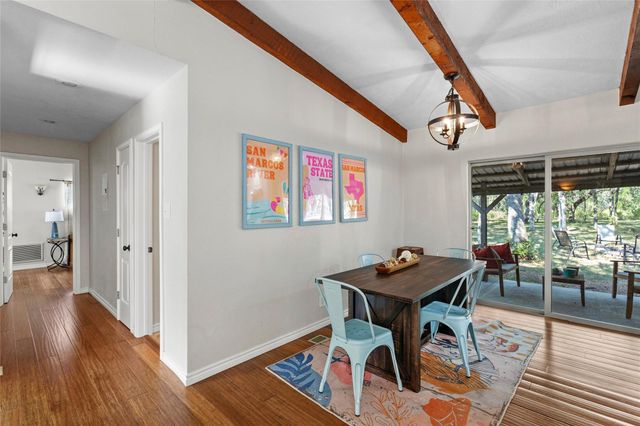 111 Merrywood LN, San Marcos, TX 78666