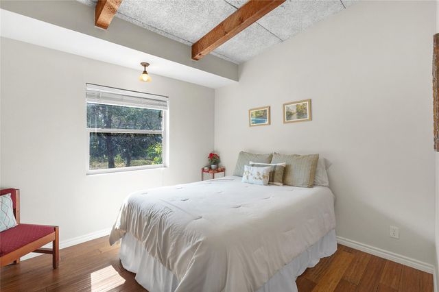 111 Merrywood LN, San Marcos, TX 78666