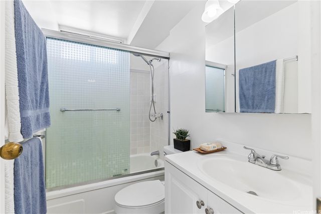 98-288 Kaonohi Street 2906, Aiea, HI 96701