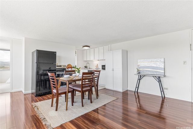 98-288 Kaonohi Street 2906, Aiea, HI 96701