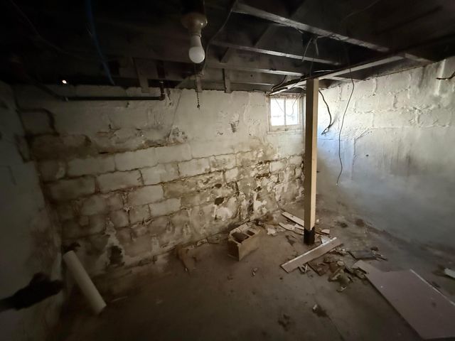 883 Barnett Road, Columbus, OH 43227