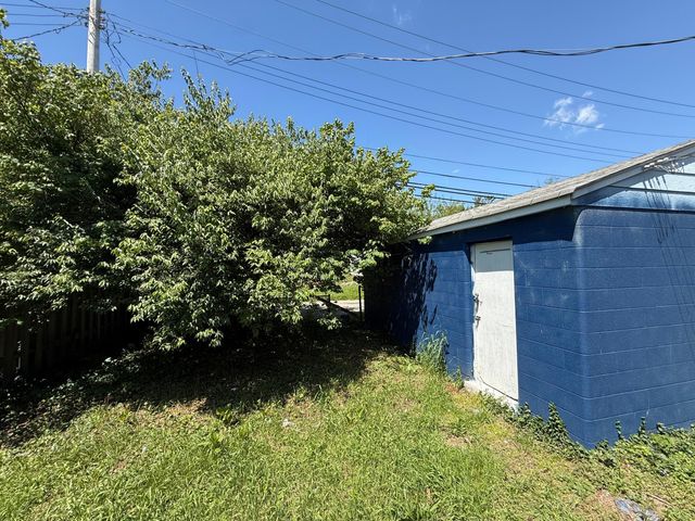 883 Barnett Road, Columbus, OH 43227