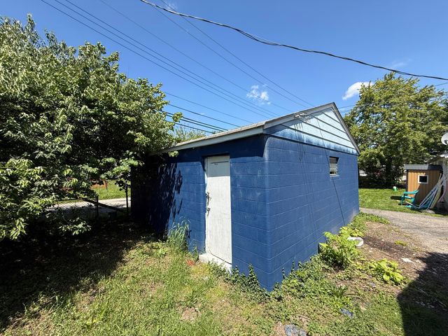883 Barnett Road, Columbus, OH 43227