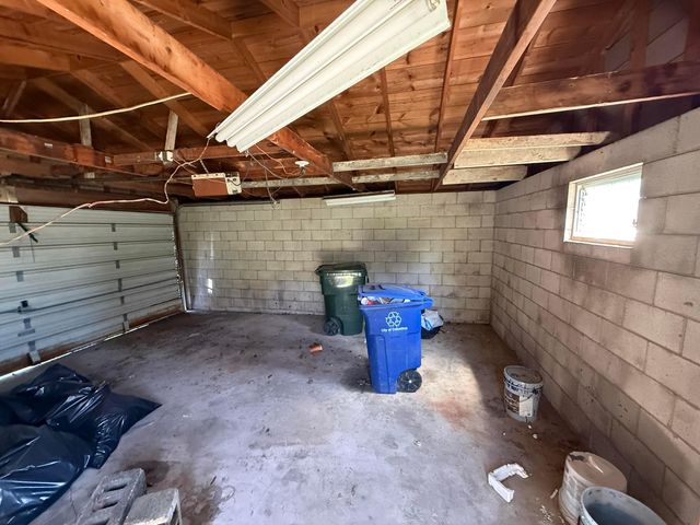 883 Barnett Road, Columbus, OH 43227