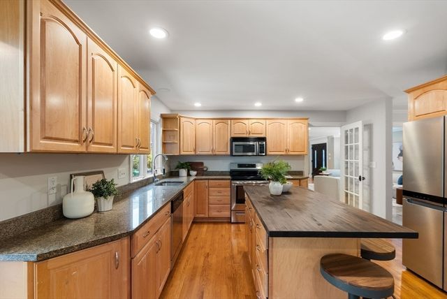 107 Rowe Street 107, Newton, MA 02465
