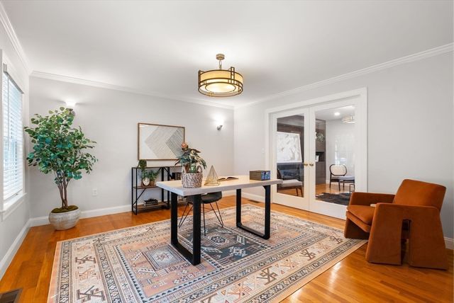 107 Rowe Street 107, Newton, MA 02465