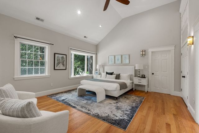 107 Rowe Street 107, Newton, MA 02465
