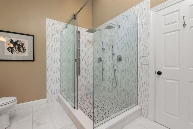 107 Rowe Street 107, Newton, MA 02465