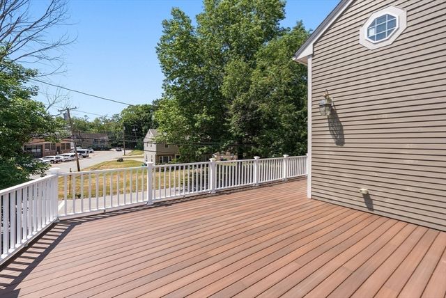 107 Rowe Street 107, Newton, MA 02465