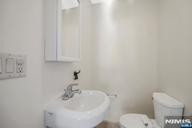 81 Washington Place, East Rutherford, NJ 07073