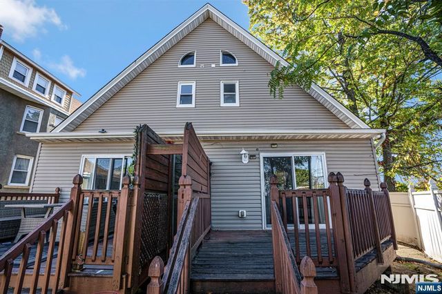 81 Washington Place, East Rutherford, NJ 07073