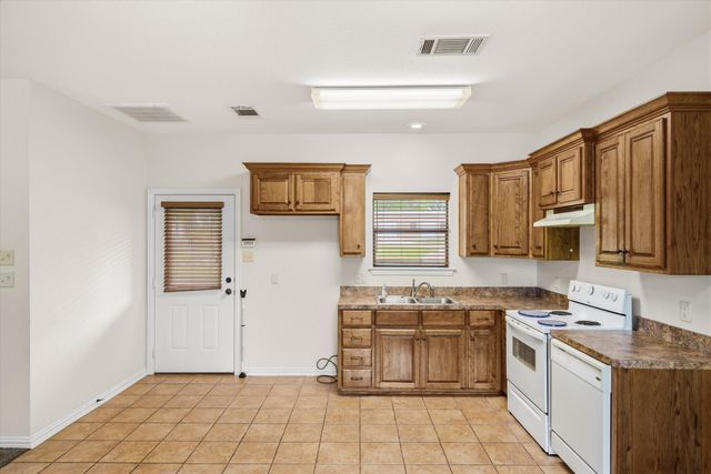 167 VZ County Road 4202, Canton, TX 75103