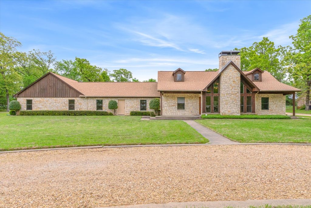 167 VZ County Road 4202, Canton, TX 75103