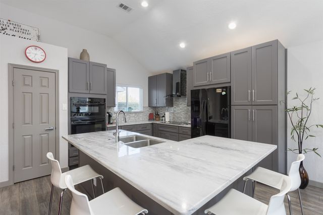 1332 Barclay Drive, Carrollton, TX 75007