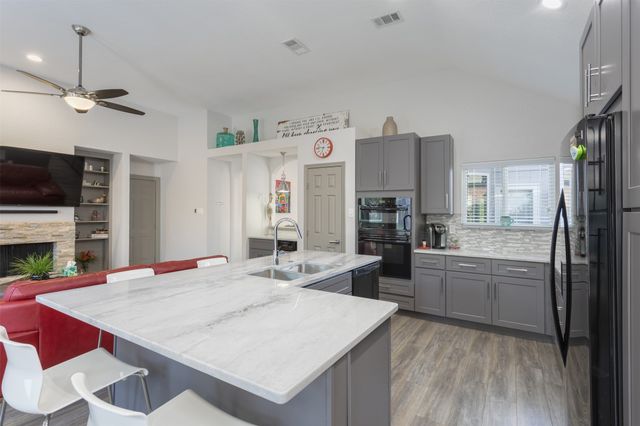 1332 Barclay Drive, Carrollton, TX 75007