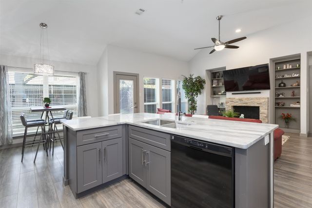 1332 Barclay Drive, Carrollton, TX 75007