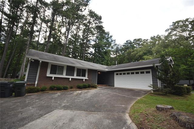 1288 Crescent Drive, Marietta, GA 30066
