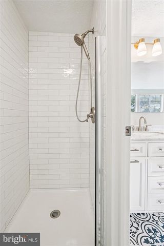 7623 NUTWOOD CT, Rockville, MD 20855