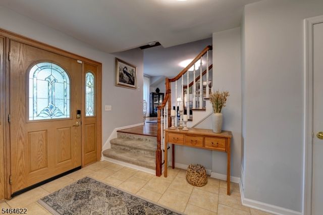 31 W End Ave, Pequannock Twp., NJ 07444