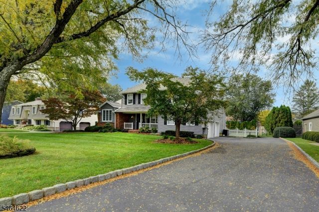 31 W End Ave, Pequannock Twp., NJ 07444