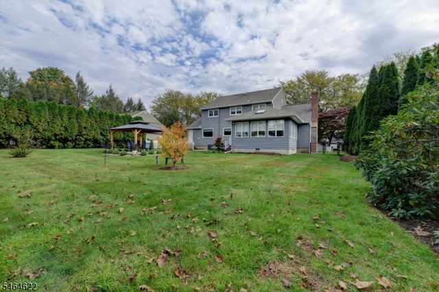 31 W End Ave, Pequannock Twp., NJ 07444
