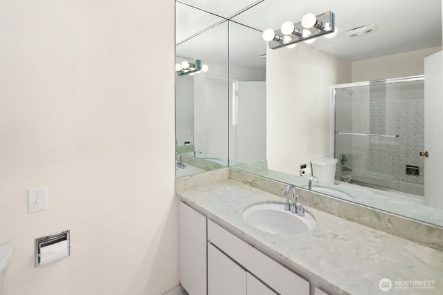 1410 198th Street, Shoreline, WA 98177