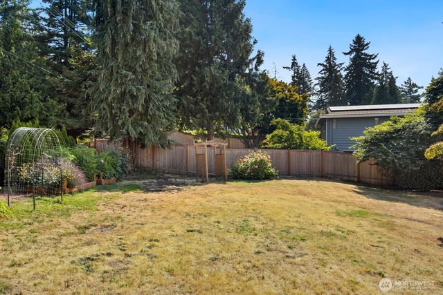1410 198th Street, Shoreline, WA 98177