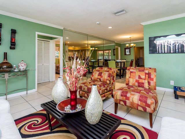 5524 Garfield Street, Hollywood, FL 33021