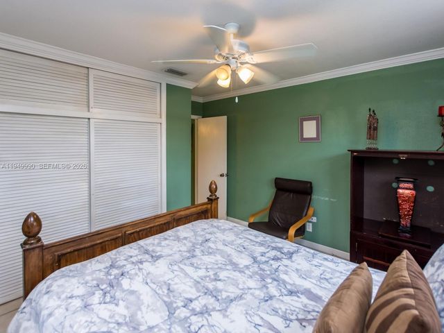 5524 Garfield Street, Hollywood, FL 33021